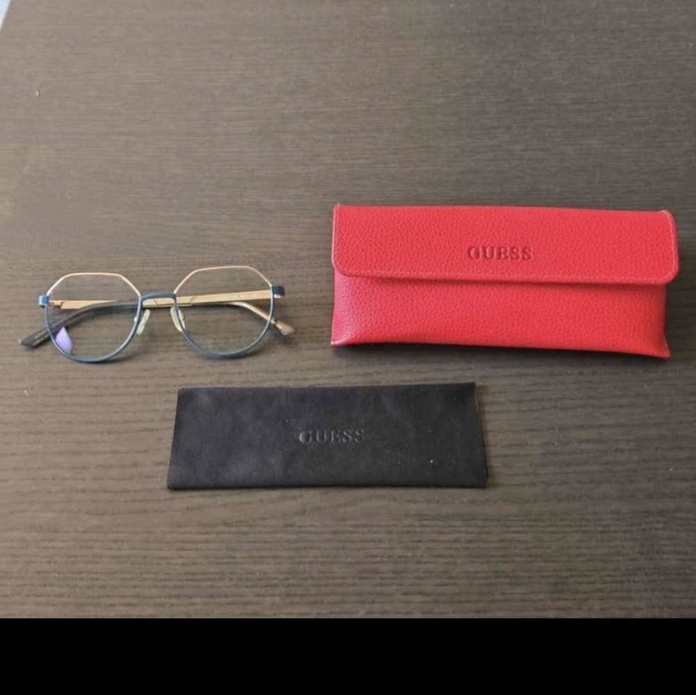 Guess Glasses